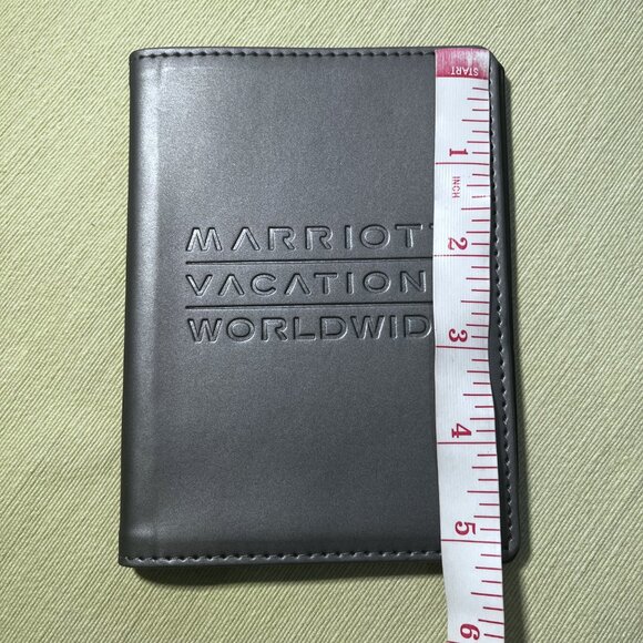 Rare! Marriott Vacations Worldwide Passport Holder, Spector & Co. - Picture 5 of 5
